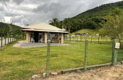 Chácara / sítio com 3 quartos à venda em Timbé, Tijucas 