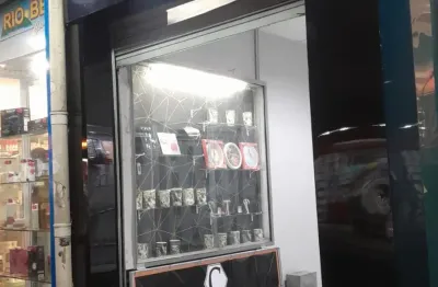 Sala comercial com 5 salas para alugar na Rua Assia Tanus Bedran, 50, Centro, São João de Meriti