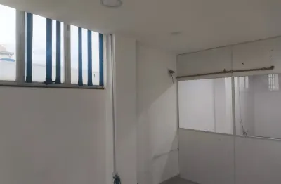 Sala comercial com 10 salas para alugar na Rua Expedicionários, 90, Centro, São João de Meriti