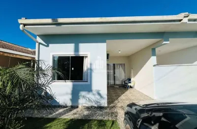 Excelente casa semi mobiliada, com 03 dormitórios (sendo 01 suíte) - rainha do mar!