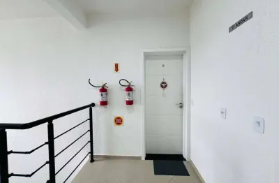 Apartamento semi mobiliado e com 03 dormitórios (sendo 01 suíte)!