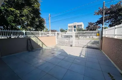 Excelente sobrado com terraço e piscina - balneário brasilia!