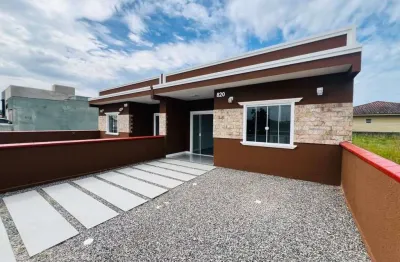 Excelente casa com 03 dormitórios sendo (01 suíte) na barra do saí!