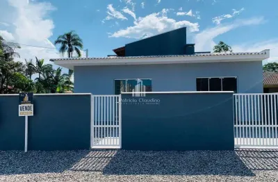 Casa com 03 quartos (sendo 01 suíte), balneário itapoá