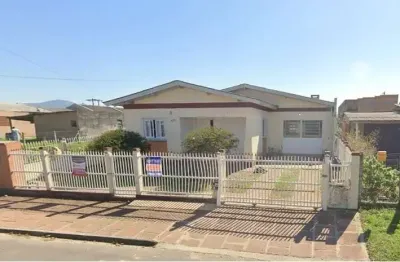 Casa com 3 quartos à venda no Medianeira, Osório 