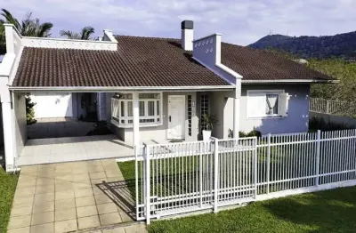 Casa com 3 quartos à venda em caiu do céu, osório , 210 m2 por r$ 950.000