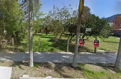 Excelente terreno em rua asfaltada, pronto para construção..