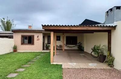 Casa com 2 quartos à venda na glória, osório  por r$ 480.000
