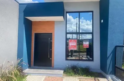 Excelente casa geminada no bairro que mais cresce e valoriza