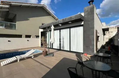 Casa com 3 quartos para alugar na Estrada do Itapeti, Aruã, Mogi das Cruzes