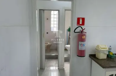 Sala comercial para alugar na Praça Sacadura Cabral, Centro, Mogi das Cruzes