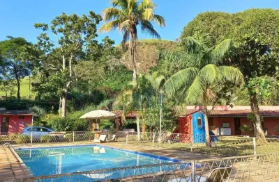 Chácara / sítio com 4 quartos para alugar na Br-040, 12, Salvaterra, Matias Barbosa