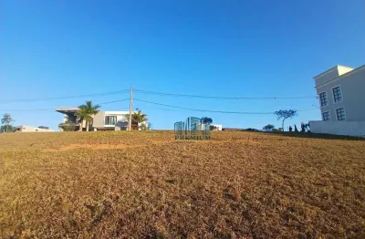 Terreno em aclive à venda no condomínio alphaville- juiz de fora