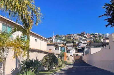 Casa em condomínio fechado com 3 quartos à venda na Rua Álvaro José Rodrigues, 1030, São Pedro, Juiz de Fora