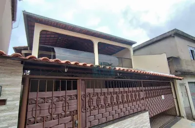 Casa com 3 quartos à venda, 180 m² por r$ 570.000 - democrata - juiz de fora/mg