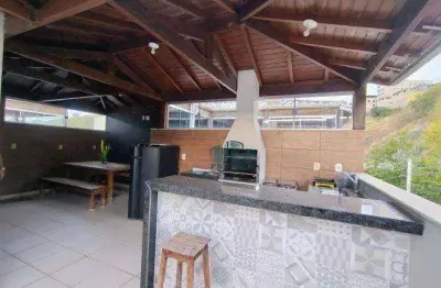 Cobertura no quintas das avenidas — excelente localização!