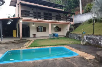 Casa com 3 quartos à venda por r$ 600.000 - centro - torreões (juiz de fora)/mg