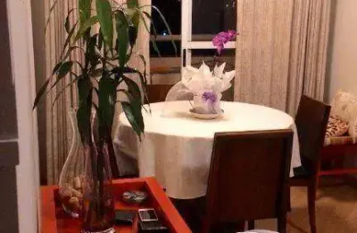 Apartamento a 5 minutos do metro 2 dormitórios suite 2 vagas