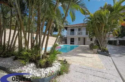 Casa com 5 quartos à venda na Rua Dr. Xavier da Silva, 1.313, Centro, Guaratuba