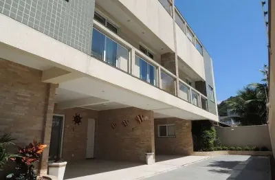 Casa com 3 quartos à venda na Rua Irati, 455, Centro, Guaratuba