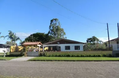 Casa com 4 quartos à venda na Rua Tomazina, 800 Esquina Com Travessa Marumbi, 800, Figueira, Guaratuba