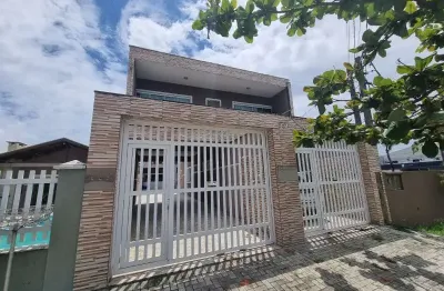 Casa com 5 quartos à venda na Rua Dom Pedro II, 39, Centro, Guaratuba