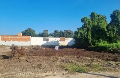 Terreno à venda na Rua Cornélio Kloster, Nereidas, Guaratuba