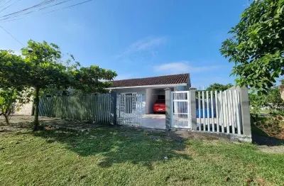 Casa com 2 quartos à venda na Avenida São Luiz Esquina Com Avenida Guaratuba, 08, Piçarras, Guaratuba