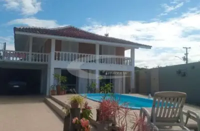 Casa com 4 quartos à venda na Avenida Londrina, Brejatuba, Guaratuba