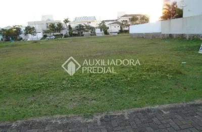 Terreno à venda na rua das algas, 008, jurerê internacional, florianópolis, 620 m2 por r$ 3.500.000