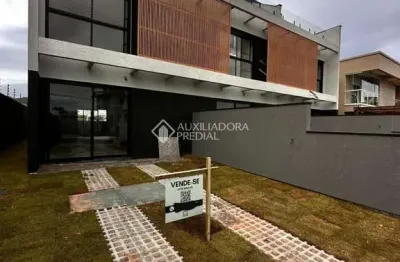 Casa com 3 quartos à venda na rua valmor della giustina, 1, ingleses, florianópolis, 201 m2 por r$ 1.350.000