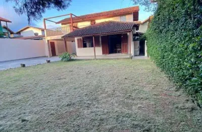 Casa com 3 quartos à venda na rua mar do leste, 265, rio tavares, florianópolis, 200 m2 por r$ 1.499.900