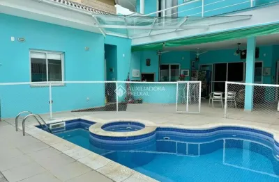 Casa com 3 quartos à venda na rua das algas, 654, jurerê, florianópolis, 269 m2 por r$ 3.950.000