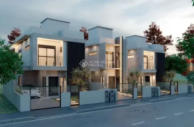 Casa com 3 quartos à venda na maria tibúrcia pimentel, 202, ponta das canas, florianópolis, 108 m2 por r$ 937.573