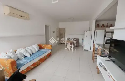 Apartamento com 2 quartos à venda na rua deputado oscar rodrigues da nova, 210, canasvieiras, florianópolis, 95 m2 por r$ 1.200.000