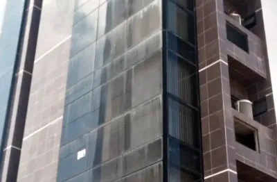 Sala comercial no bairro da candelária - próximo ao tribunal de justiça.