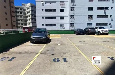 Duas vagas de garagem para venda no condomínio harmony center – bairro de petrópolis.