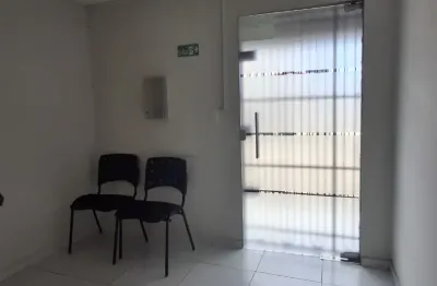 Oportunidade única: sala comercial compacta e completa em lagoa nova!