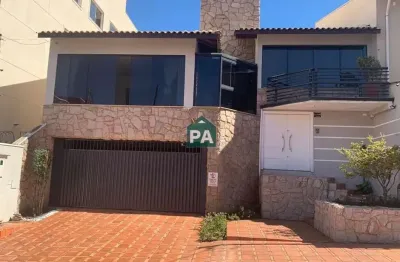 Casa com 3 quartos à venda no jardim elvira dias, poços de caldas  por r$ 1.300.000
