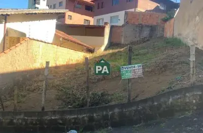 Terreno à venda no Jardim Ipê, Poços de Caldas 