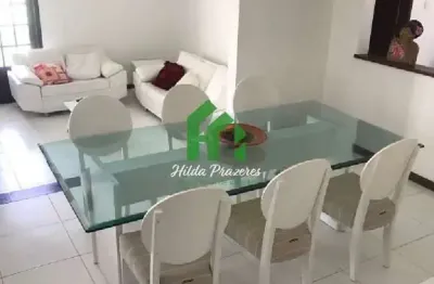 Luxuosa mansão de 5 quartos e 5 suítes em condomínio na Miragem, Lauro de Freitas, com 1.200m² de área - Venda ou Locação