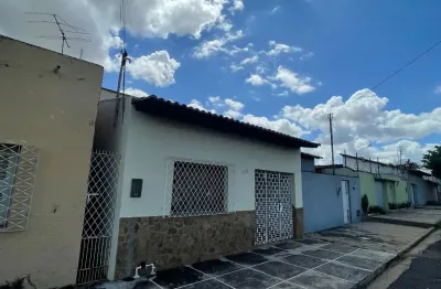 Casa com 3 quartos à venda na Rua Pará, 777, Matinha, Teresina