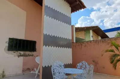 Casa com 3 quartos à venda na Rua Alecrim, 45, São Cristóvão, Teresina