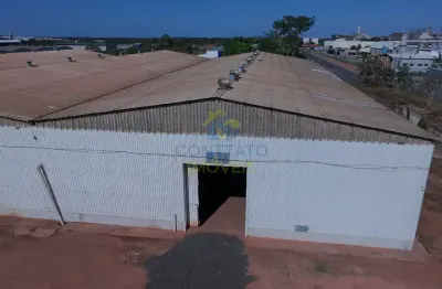 Galpão com 864 metros no distrito industrial de cuiabá.