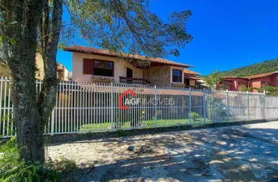 Casa com 6 dormitórios à venda, 476 m² por r$ 1.380.000,00 - itaipu - niterói/rj