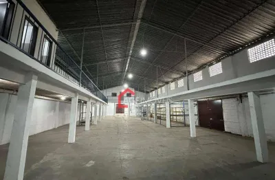 Galpão de alto padrão com acesso privilegiado na região oceânica!