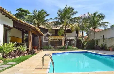 Casa com 4 quartos à venda em Itacoatiara, Niterói 