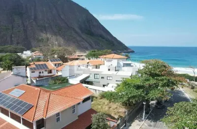 Terreno à venda na Avenida Mathias Sandri, Itacoatiara, Niterói