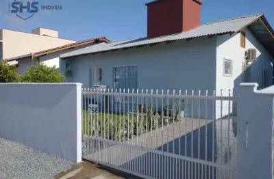 Casa com 2 dormitórios à venda, 130 m² por r$ 550.000,00 - itacolomi - balneário piçarras/sc