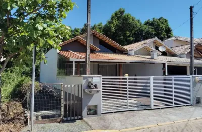 Casa com 2 dormitórios à venda, 68 m² por r$ 519.000,00 - itacolomi - balneário piçarras/sc